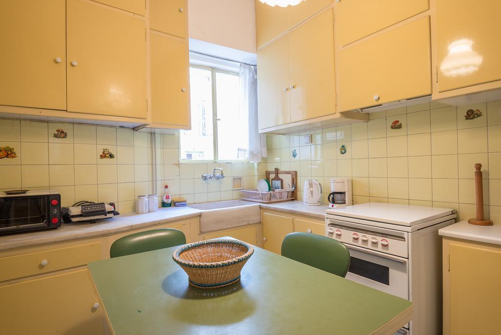 Victoria Dream Apartments Atene Esterno foto